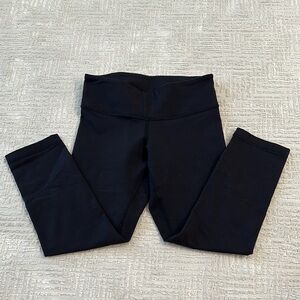 Lululemon Crop Wonder Under